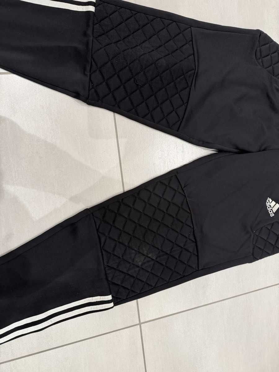 Adidas Hosen: Torwarthose Fussball lang Adidas – Gebraucht aus Lausanne von Jutzi68 1