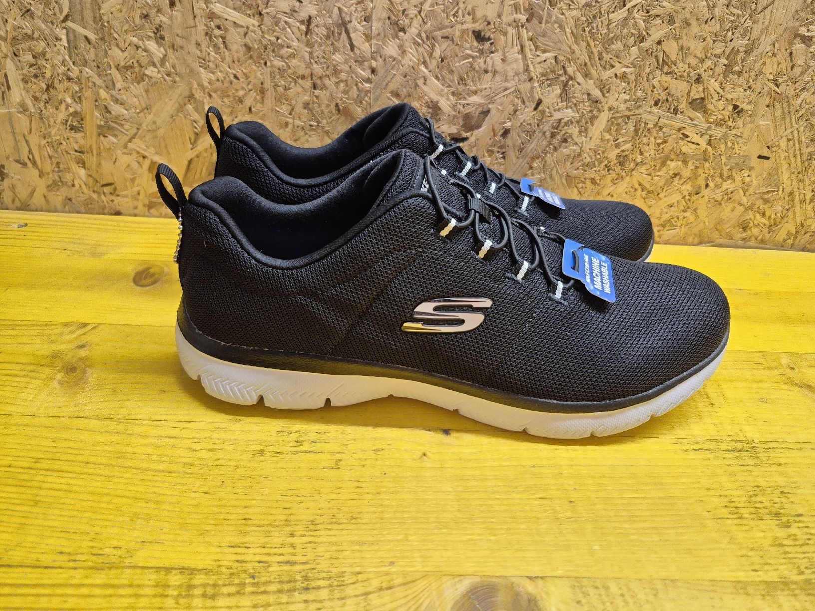 Skechers Scarpe da donna: Sketchers Memory Foam - NEUVES T.40 – Nuovo e nell'imballaggio originale da Belmont-Yverdon venduto da jul_8nw5