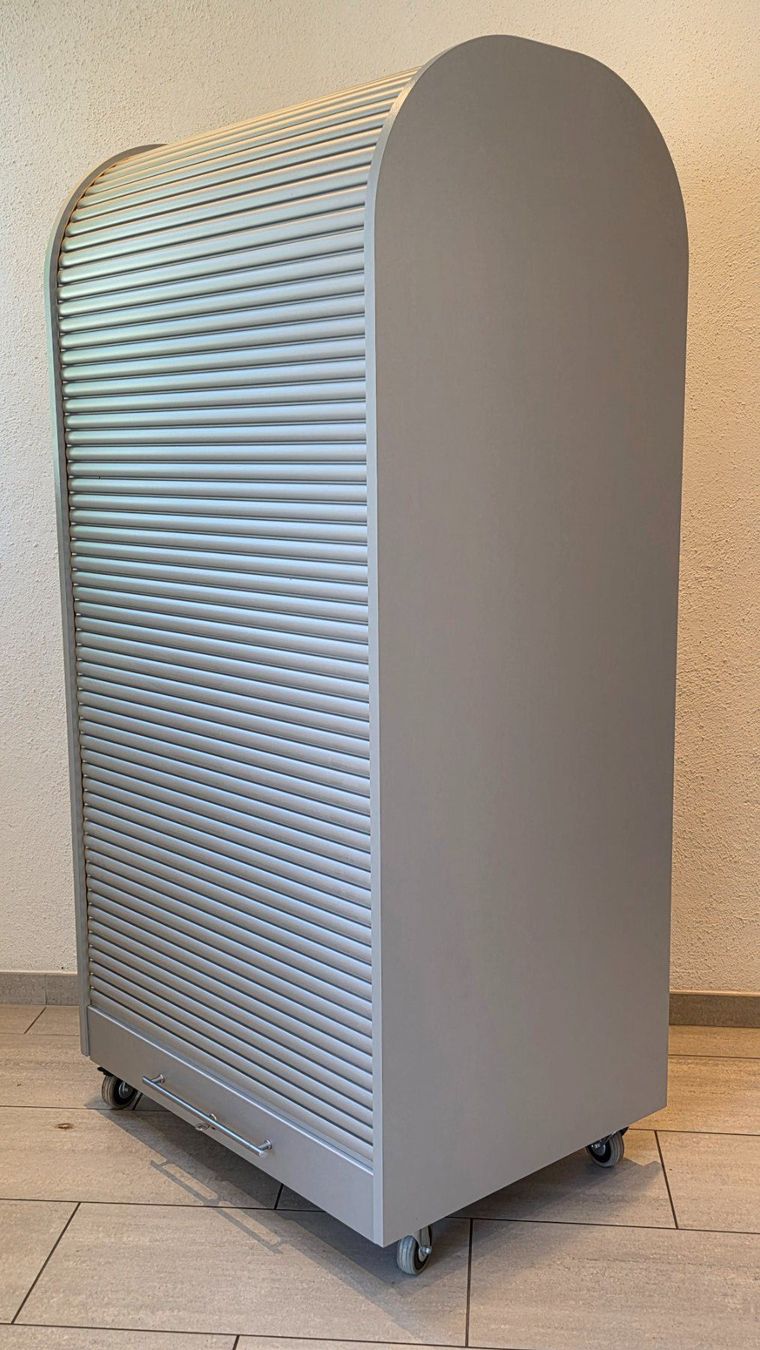Schränke: Hochwertiger mobiler Computerschrank mit Rolladen, 164x80x60 – Gebraucht aus Feusisberg von ajjcrf44 5