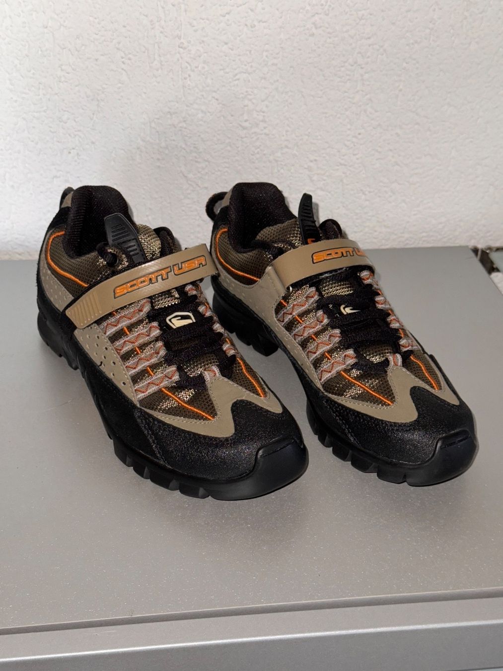 Scott Scarpe da donna: Bikeschuhe von Scott USA Gr. 38 – Usato da Grosswangen venduto da shoes.bags.and.co