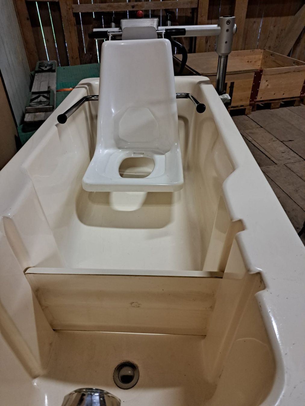 Vasche da bagno: Badewanne mit Personenlift – Usato da Triengen venduto da Joga23 2