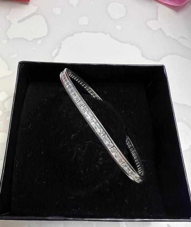 Armbänder & -reifen: Armreifen – Gebraucht aus Glattbrugg von mir_vx2c 2