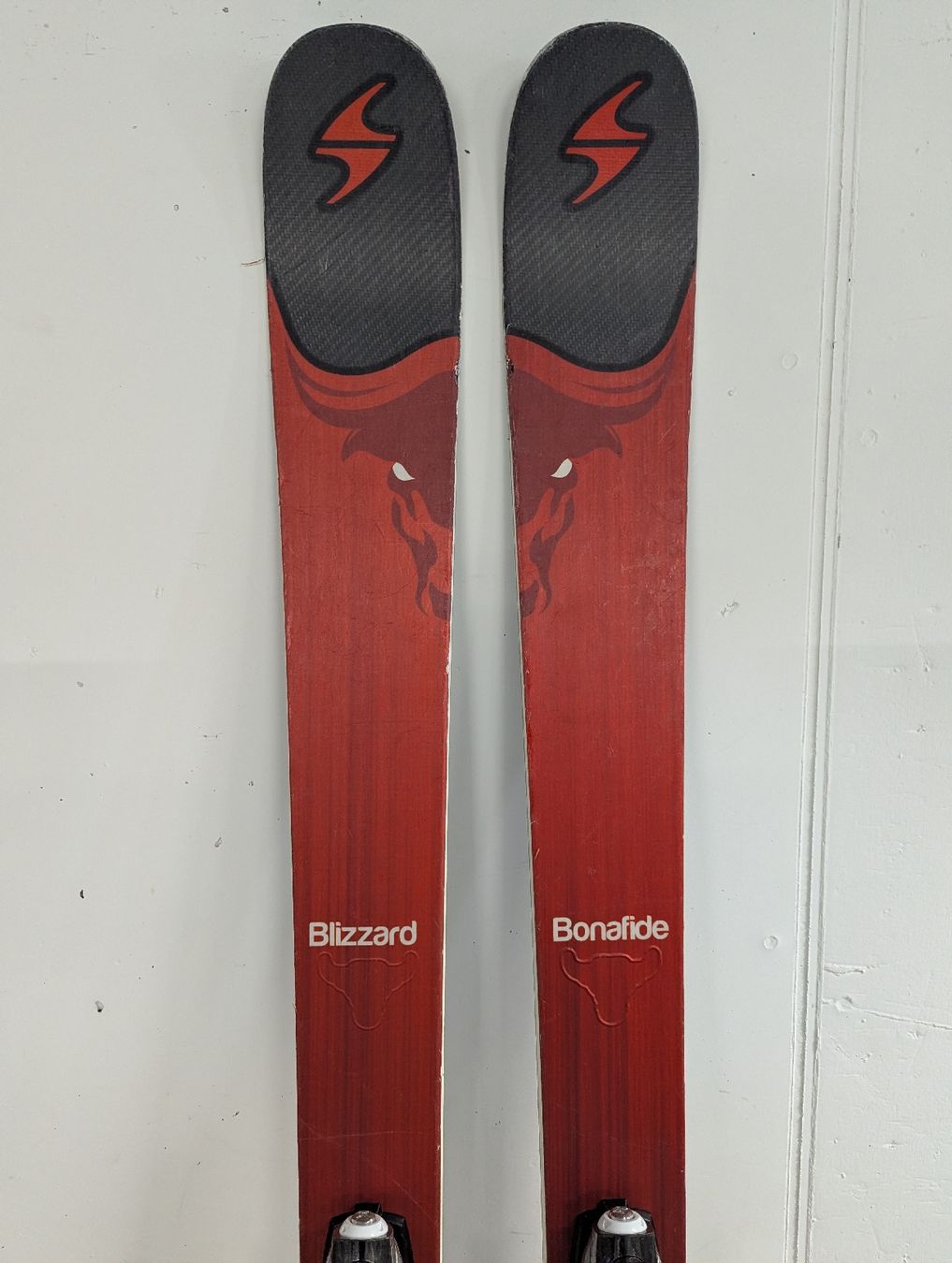 Blizzard Sci: Blizzard Bonafide 180cm mit Look Pivot – Usato da Maienfeld venduto da nrgruber 3