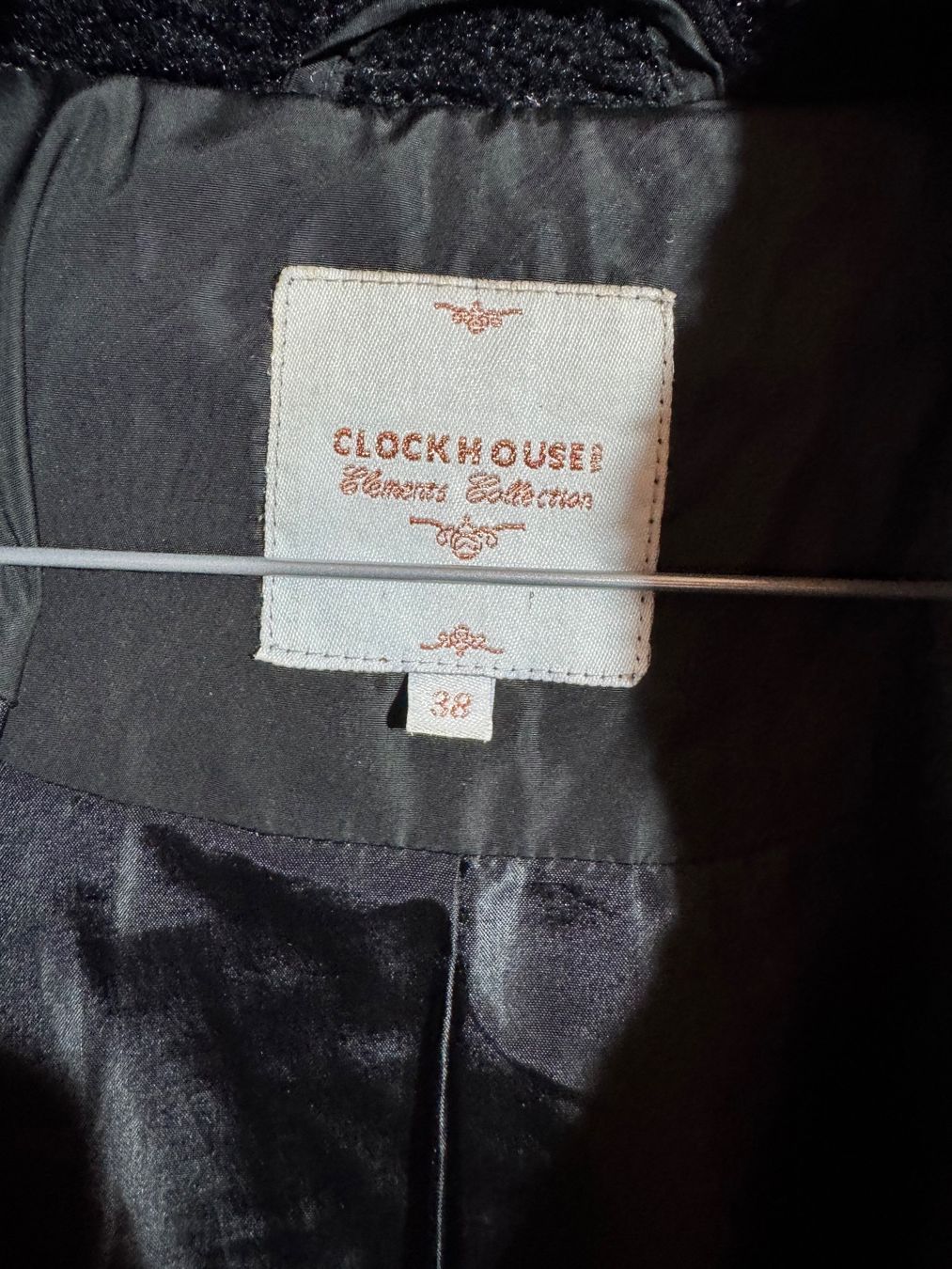 Giacche: Schöne schwarze Jacke von Clockhouse Gr. 38 – Usato da Grosswangen venduto da second_hand_dress 2