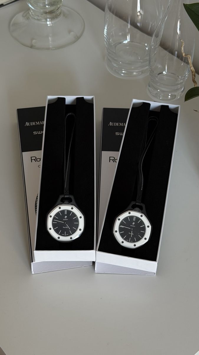 Swatch Orologi: Audemars Piguet x Swatch watch – Nuovo e nell'imballaggio originale da Paradiso venduto da viorea 2