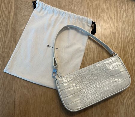 BY FAR Rachel Schultertasche aus Leder mit Kroko-Optik Damen