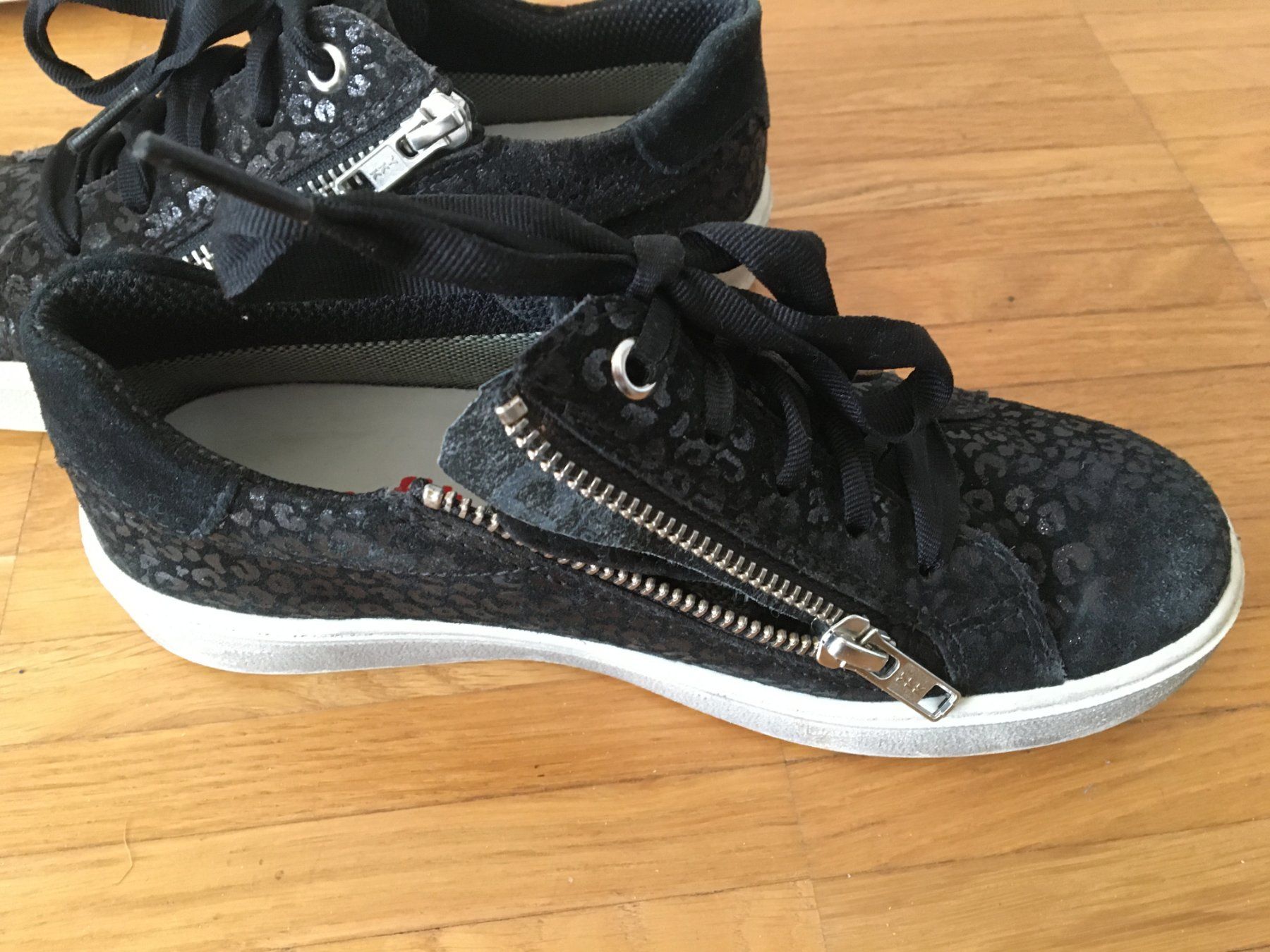 Superfit Schuhe für Mädchen: Superfit Sneaker in Schwarz - Gr. 33 – Neu (gemäss Beschreibung) aus Basel von Nofretete39 1