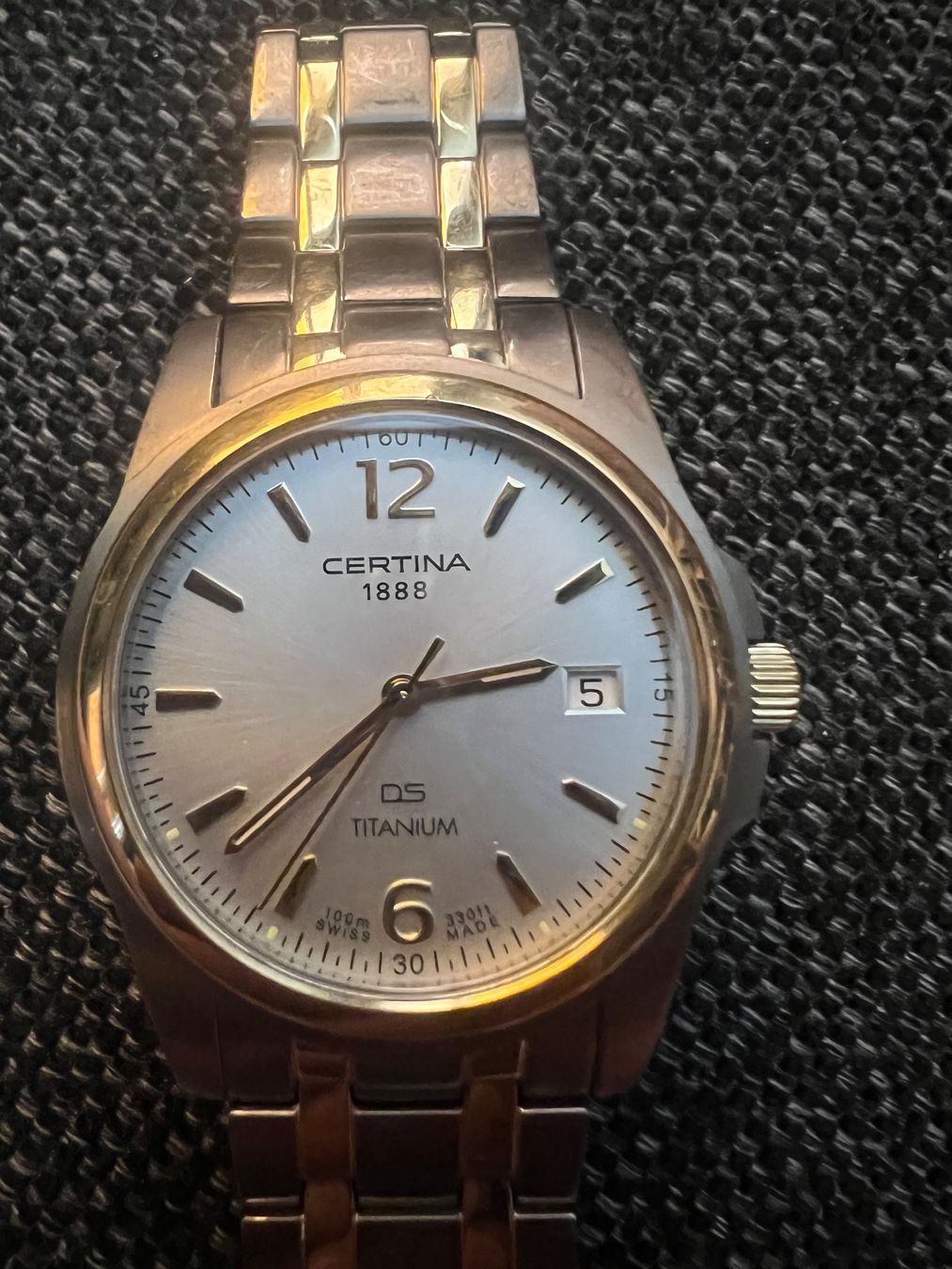 Certina Orologi: Certina Uhr – Usato da Laufen venduto da groove60 3