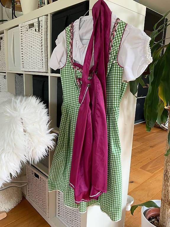 Vestiti: Dirndl, Grösse 32 – Usato da Merenschwand venduto da bia_96rm
