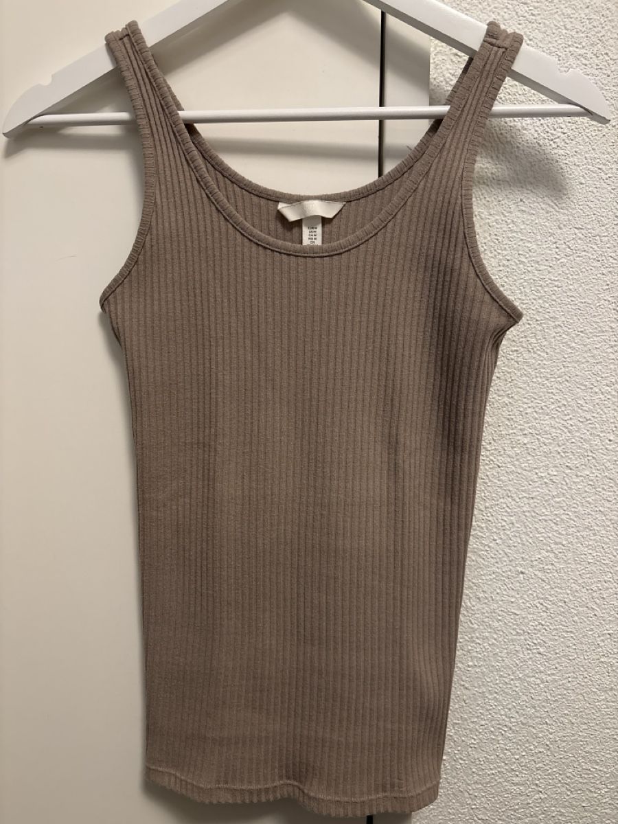 H&M Top: Tanktop gerippt H&M M 38 – Usato da Sarnen venduto da leonie.vera
