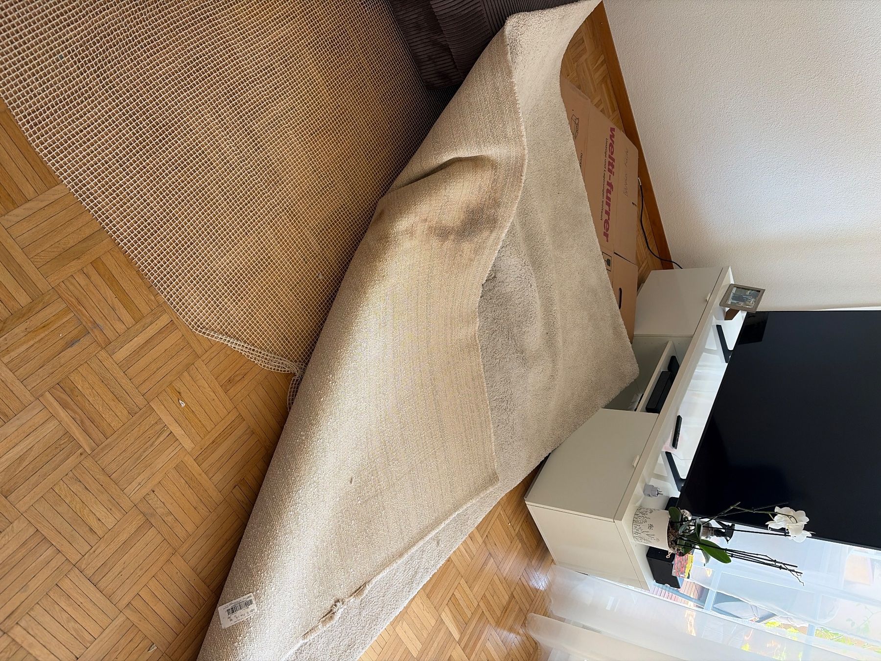 Ikea Teppiche: Teppich gebraucht mit einigen flecken. – Gebraucht aus Illnau von fazzze3 1