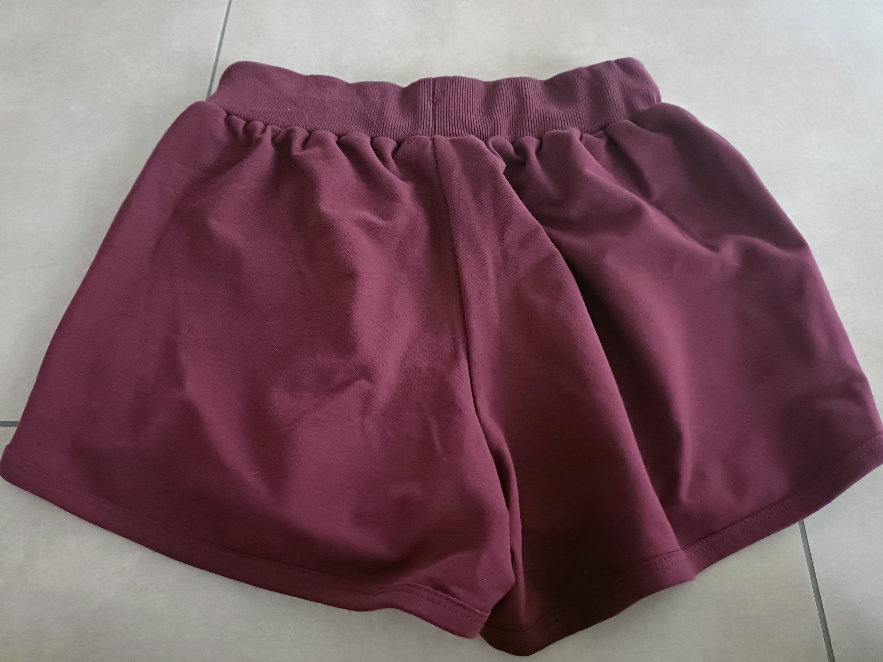 Pantaloni: Damen Shorts - Grösse M – Nuovo e nell'imballaggio originale da Rickenbach b. Wil venduto da VeryLovelyThings 4