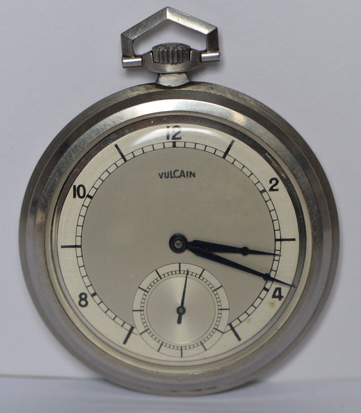 Vulcain Uhren: "Montre" Vulcain – Gebraucht aus Neuchâtel von Neuchatel 3