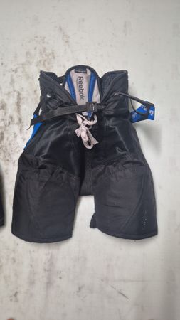 Hockeyhose, Junior L