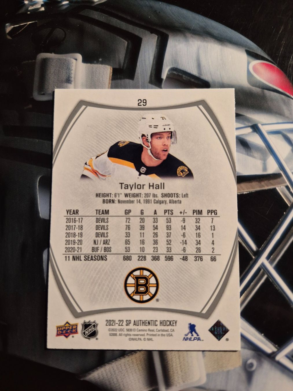 NHL Carte collezionabili: NHL Taylor Hall Boston Bruins – Usato da Treiten venduto da Sauber73 1