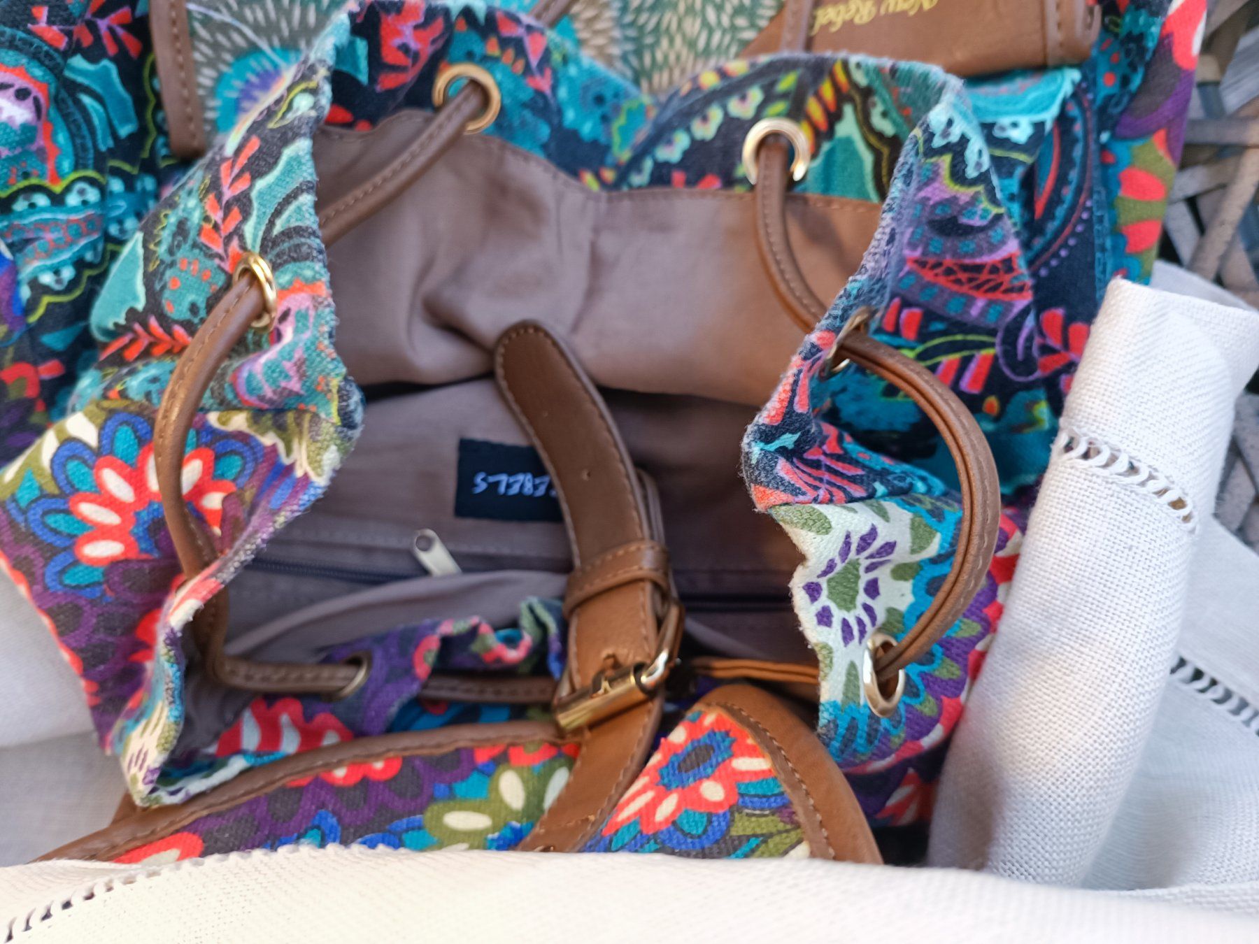 Rucksäcke: Lässiger bunter Rucksack NEW REBELS – Gebraucht aus Sargans von Benziner 2