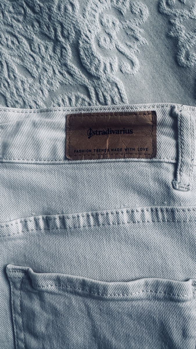 Stradivarius Jeans: Stradivarius Jeans Boot Cut – Nuovo (secondo la descrizione) da Hünenberg See venduto da Schulers 3
