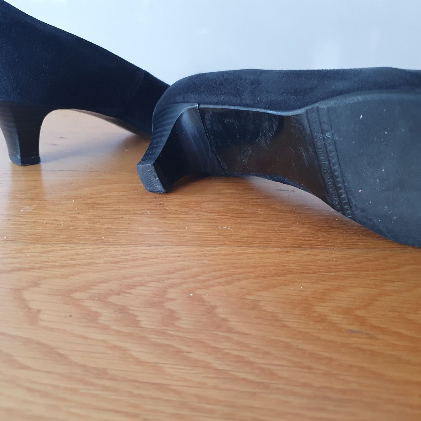 Kaiser Scarpe da donna: Escarpins en daim à talons Peter Kaiser, pointure 37.5 – Usato da boudry venduto da Let_20 3