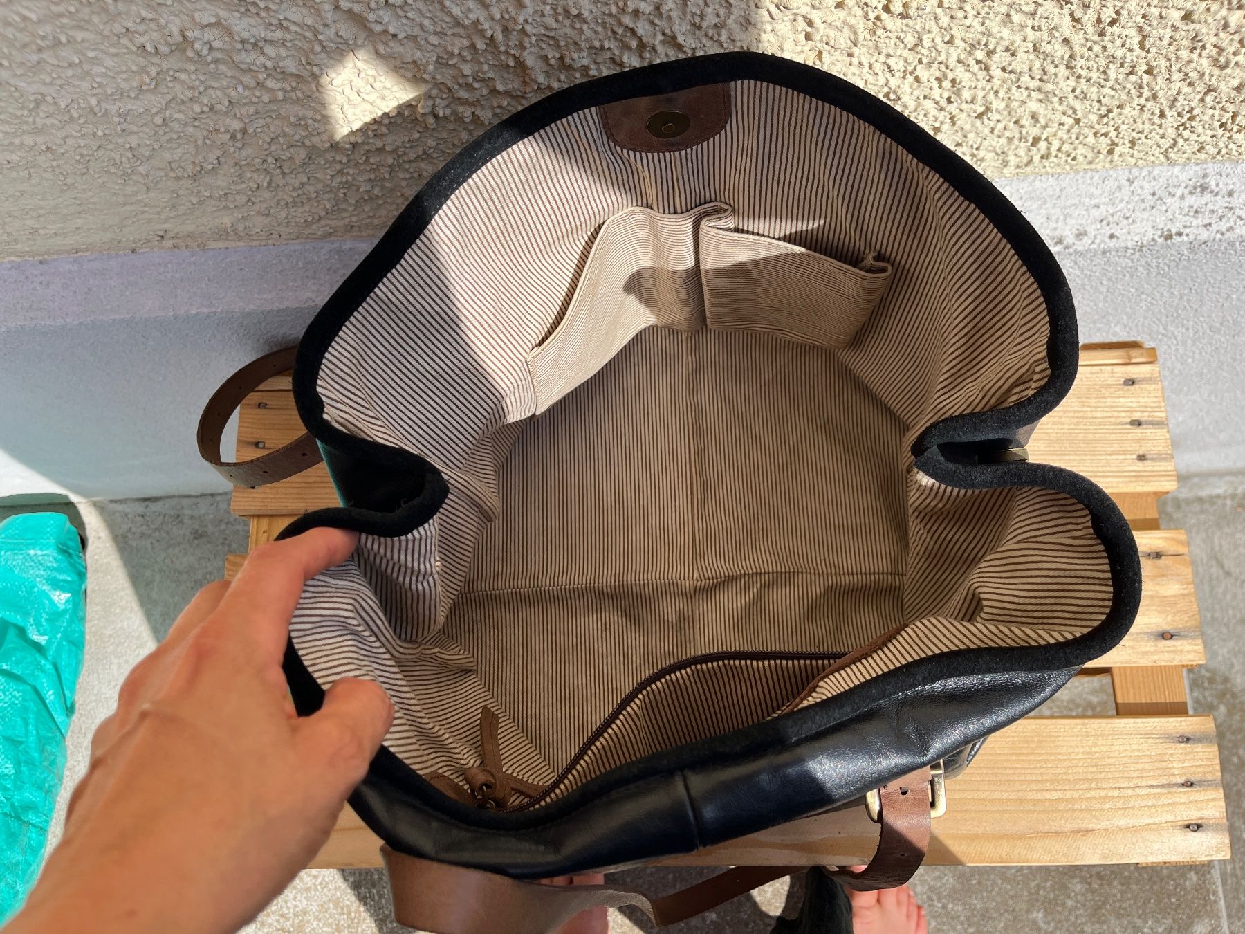Taschen für Damen: Tasche Lilimill Leder Schwarz – Gebraucht aus Zürich von schweinsbraten 3
