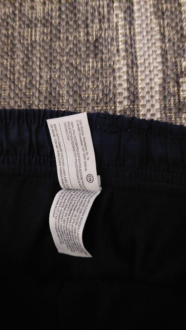 Pantaloni: Kinder Winterhose dunkelblau Grösse 122 – Usato da Egolzwil venduto da mobiledeluxe 1