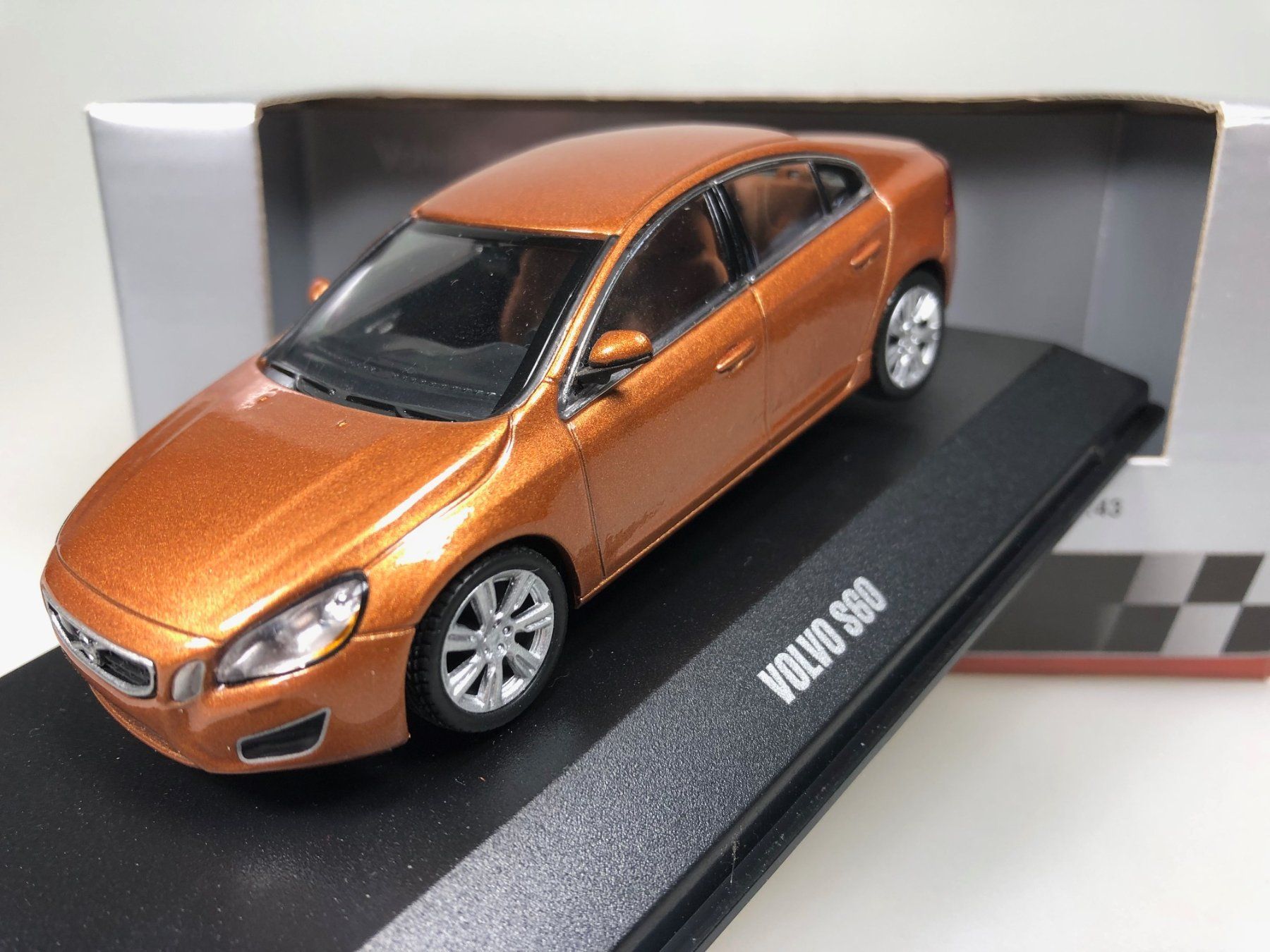Volvo Modellautos: Volvo S60 - Motorart - 1:43 – Gebraucht aus Widen von Himan
