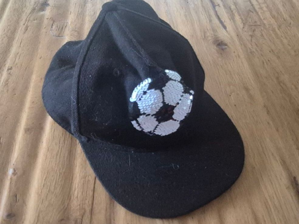 Giacche & Cappotti: 6er SET, Kinder Cap's – Usato da Nottwil venduto da echtMOMO 2
