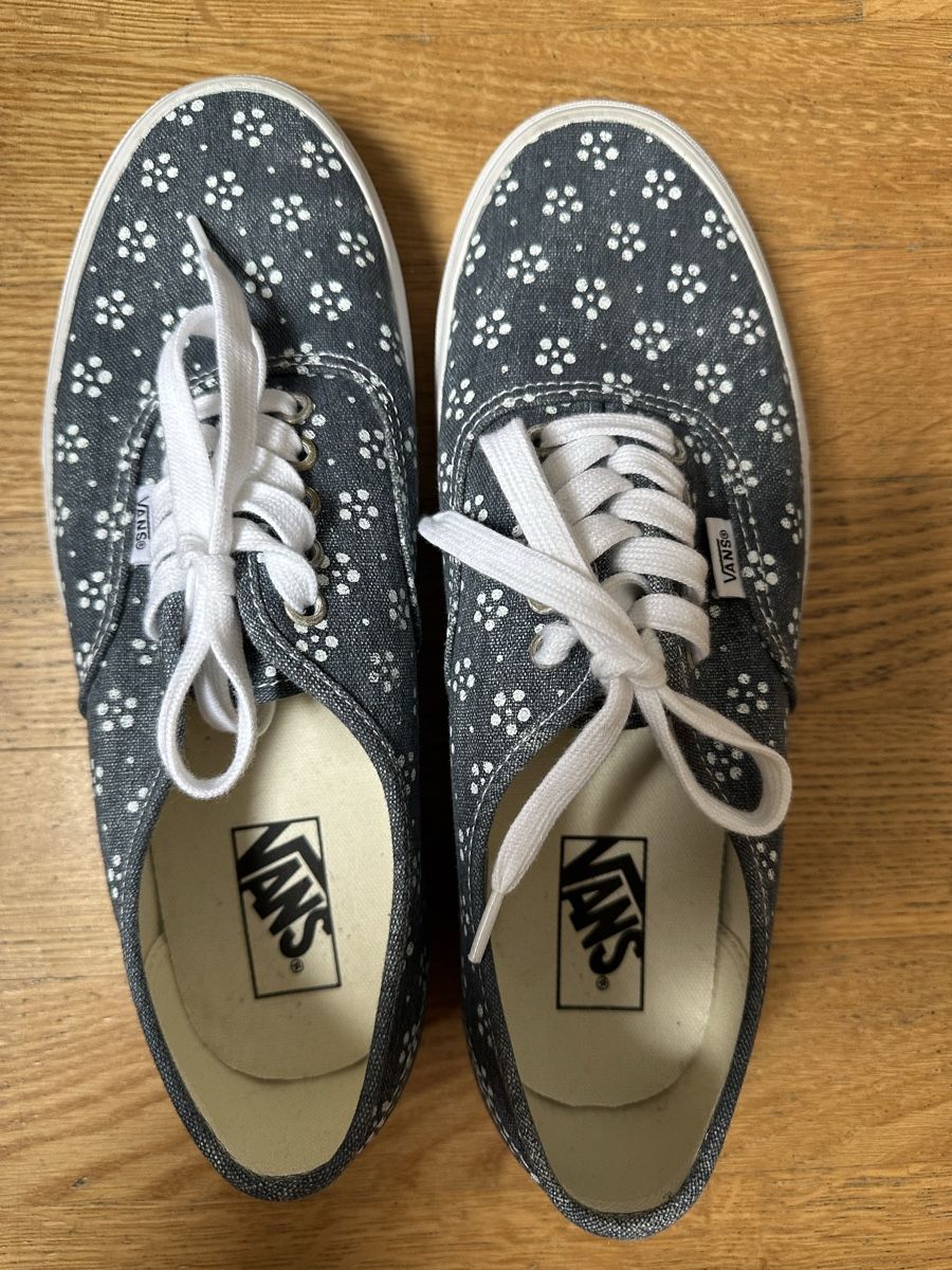 Vans Scarpe da uomo: VANS Sneakers Authentic Gr. 42 Neu – Nuovo (secondo la descrizione) da Affoltern am Albis venduto da Sveta75 4