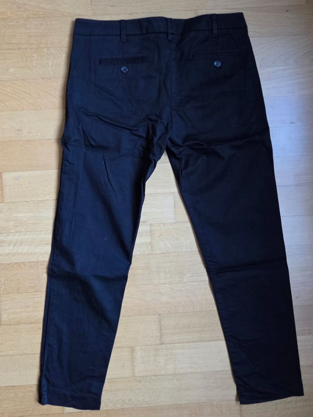 Sisley Pantaloni: Sisley Chino Gr. 36 schwarz – Usato da Fislisbach venduto da Maieriisli25 3