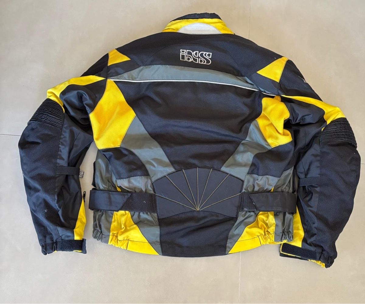 IXS Giacche: IXS Motorradjacke Gr. M mit Ellenbogenschutz – Usato da Zürich venduto da nic_dgz6 1