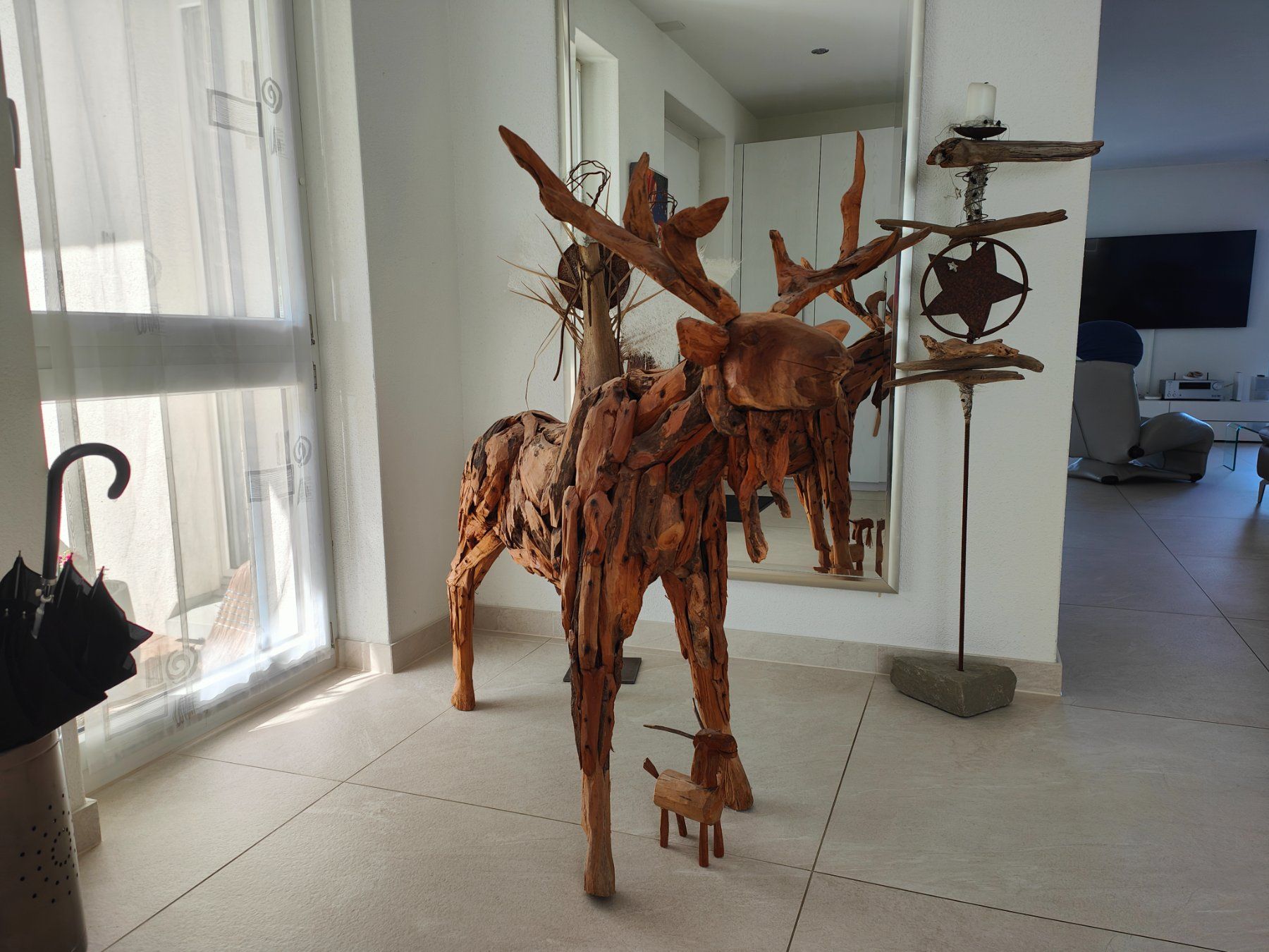 Statuette: Deko Hirsch aus Schwemmholz – Usato da Niederrohrdorf venduto da Tizianob 1