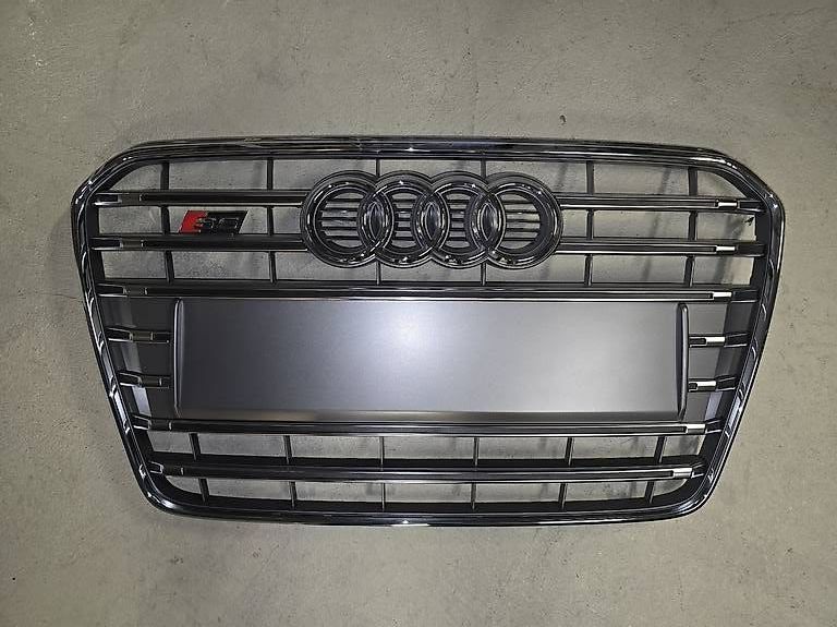 Audi Tutti pezzi di ricambio auto: AUDI S5 Kühlergrill Original Neu – Nuovo (secondo la descrizione) da Reinach AG venduto da RenaultSportRS