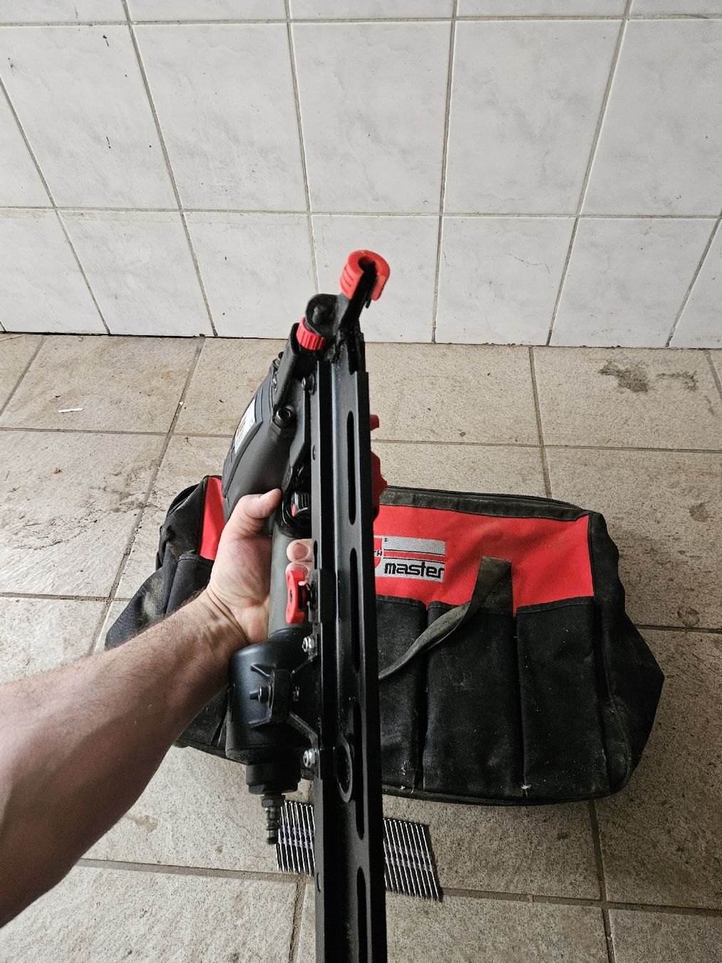 Tutte le macchine: Luftnagelpistol – Usato da Basel venduto da Meti200 3