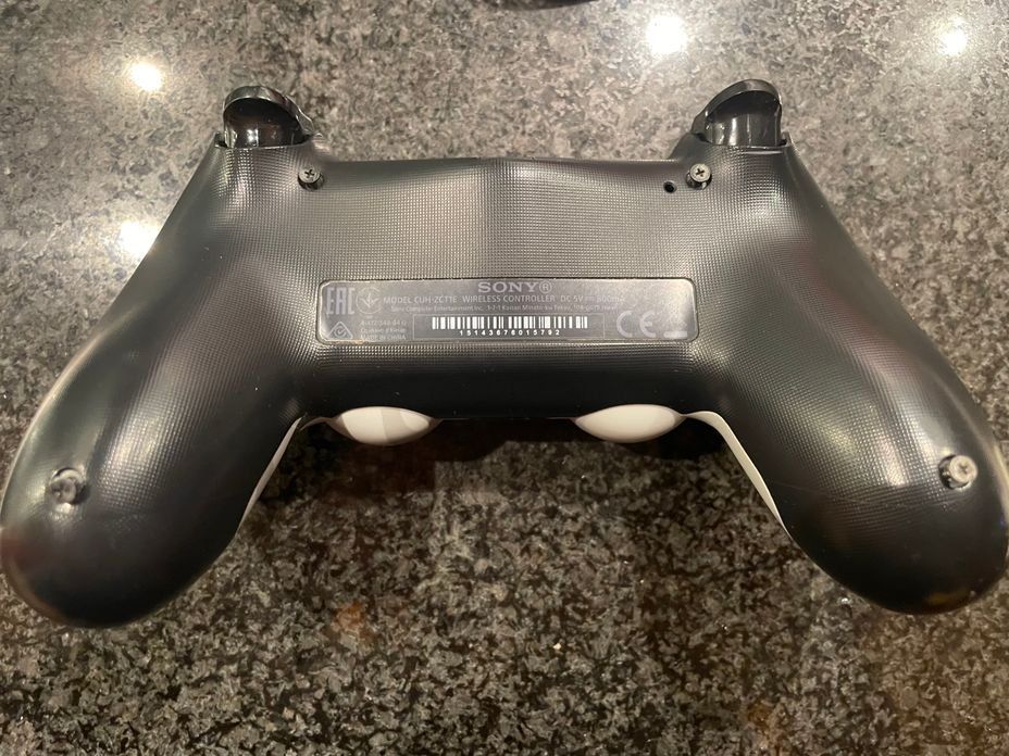 Sony Controller: Original PS4 Controller Militär (defekt) – Difettoso da Bergdietikon venduto da antovale 1