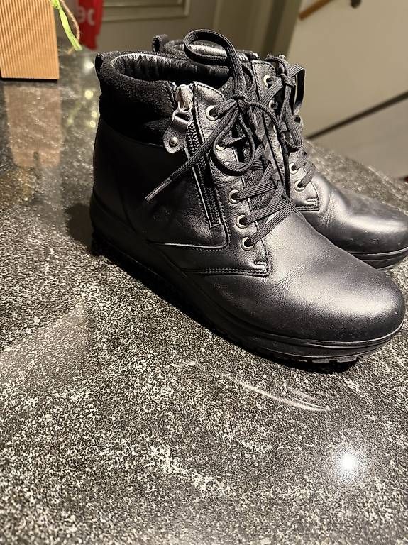 Chaussures femmes: Joya Schuhe  – D'occasion à Laupen ZH par les_k7zg