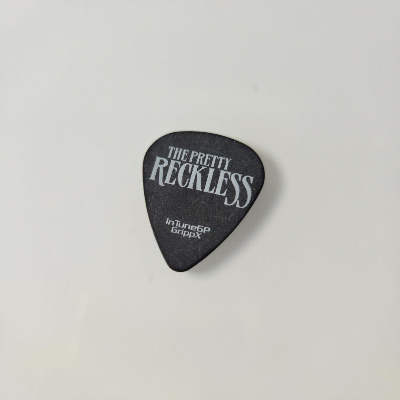 Strumenti musicali: The Pretty Reckless Plektrum Pick – Usato da Zürich venduto da Wickeddude 1
