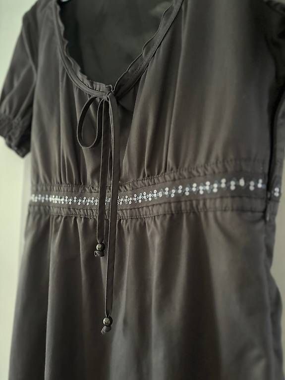 Kleider: Esprit Kleid, Grösse 36 (S) – Gebraucht aus bern von AAAA-A5 1