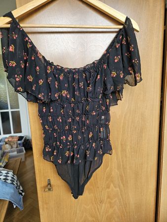 Free People, Body Top, Grösse XS, Blumenmuster