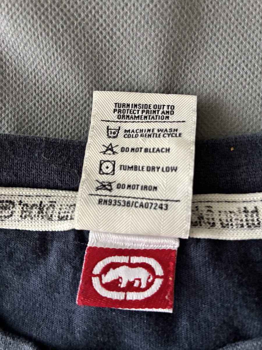 T-Shirts: T-Shirt – Gebraucht aus Bern von secondhand_and_more 4