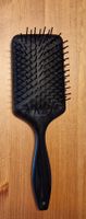 Brosses à cheveux noires