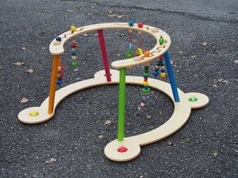 Babyspiel & Laufhilfe