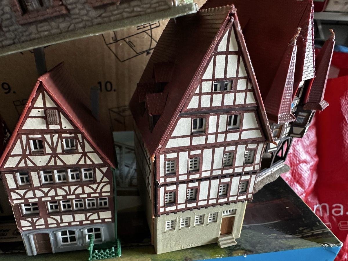 Modellini di ferrovie: Spur N Häuser und Lokschuppen ab 9.- – Usato da Sennwald venduto da HARO-Import 4