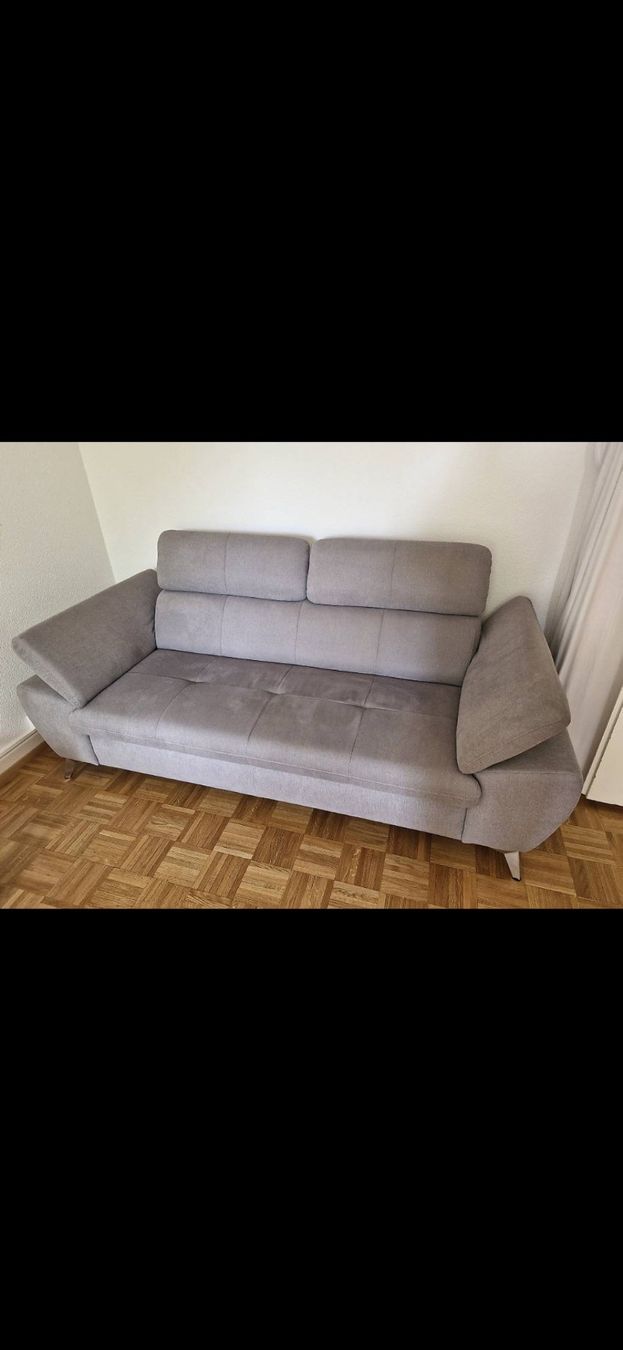Conforama Sofas: Canapé conforama très bon état – D'occasion à Lausanne par lud_q2zf