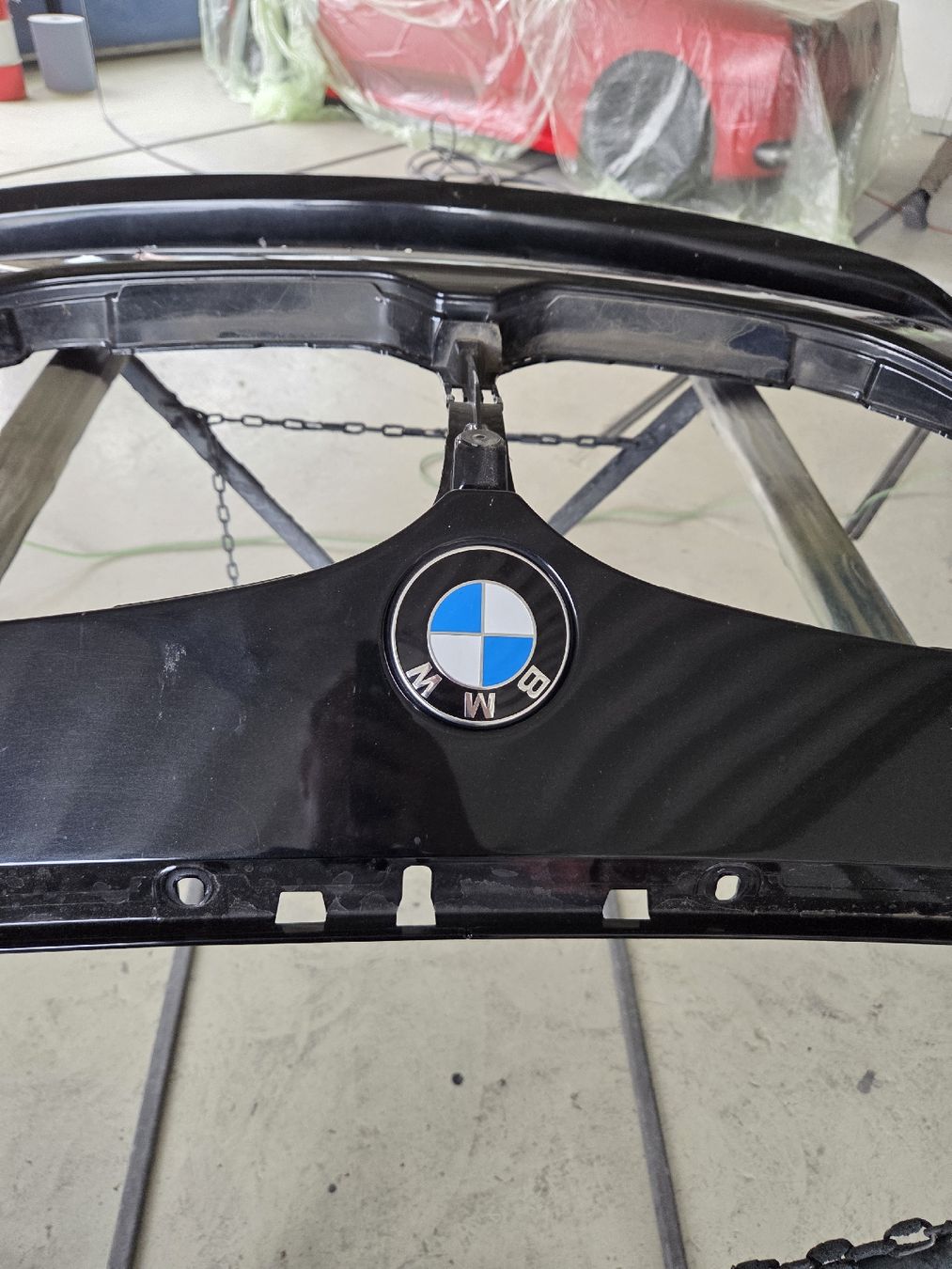 BMW Tutti pezzi di ricambio auto: Originale BMW F40 135i M stossfänger – Usato da Thierachern venduto da manuuh92