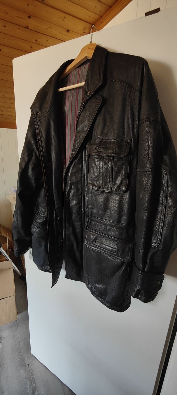 Vestes: Lederjacke ca. 80er Jahre  – D'occasion à Bönigen par Phisto88