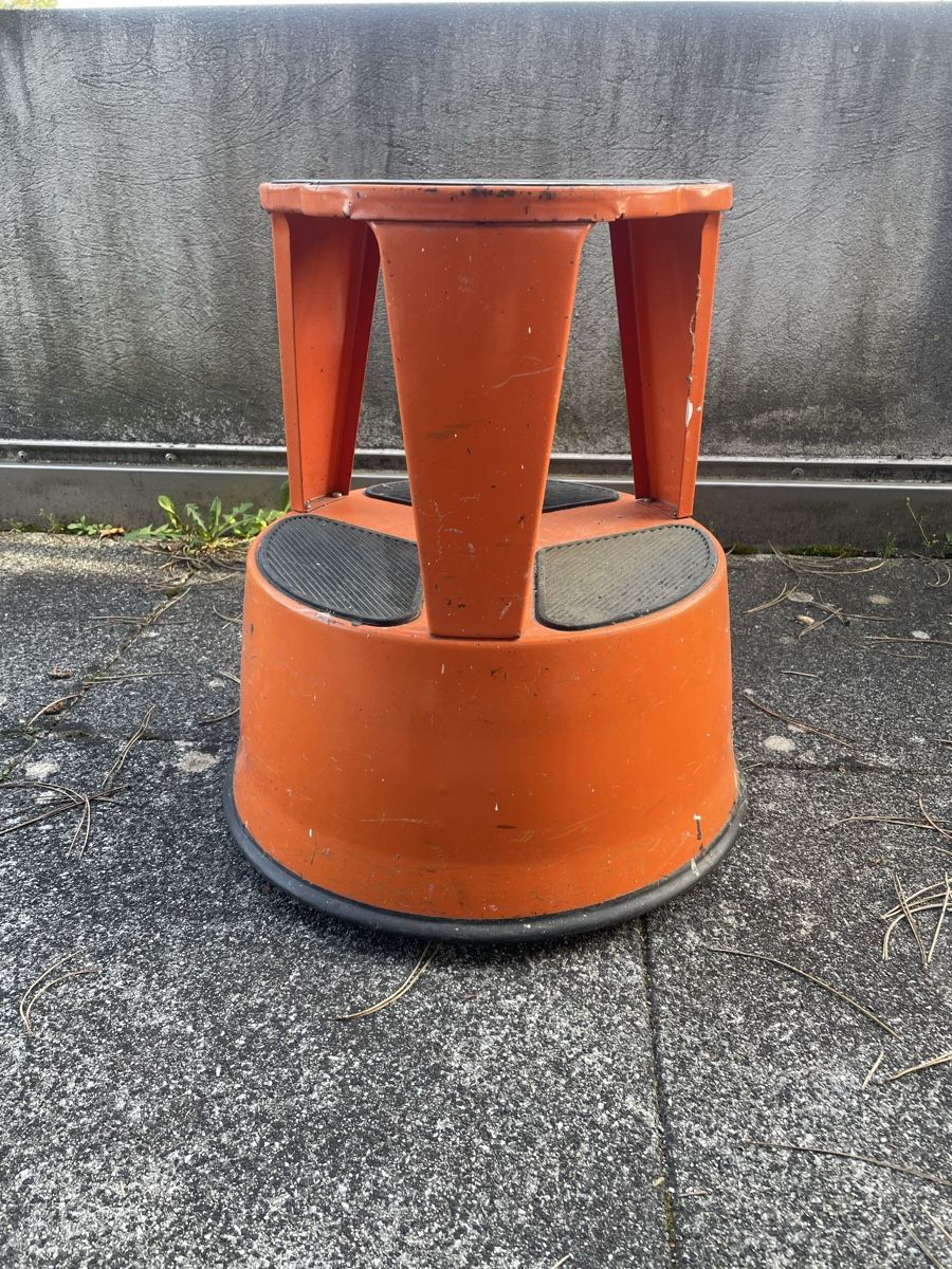 Hocker: Tabouret kick Step Vintage Orange – Gebraucht aus Vallamand von Bricbracbroc82 2