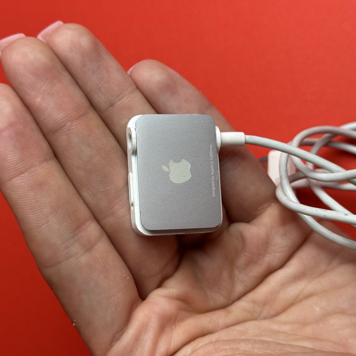 Apple Lettore multimediale portatile: Original Apple iPod Shuffle 2. Generation Docking-Kabel mit  – Usato da Rümlang venduto da VlakhSV 2