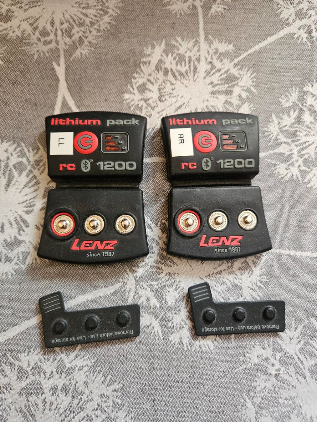 Lenz Socken: Lenz Lithium Pack RcB 1200 Bluetooth – Gebraucht aus Gommiswald von Bullhead