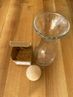 Wasserkaraffe mit Arvenholzkugel. 1 Liter NEU