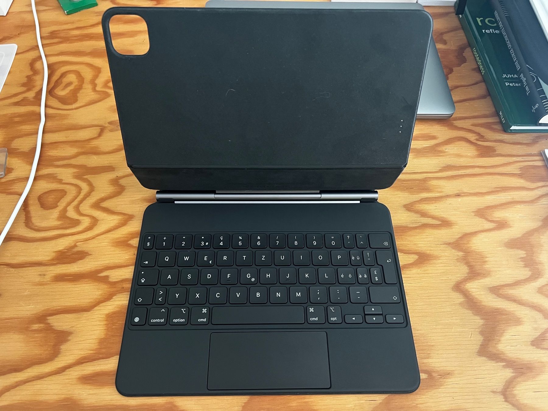 Apple Claviers: Apple Magic Keyboard 11" – D'occasion à Zürich par luc70