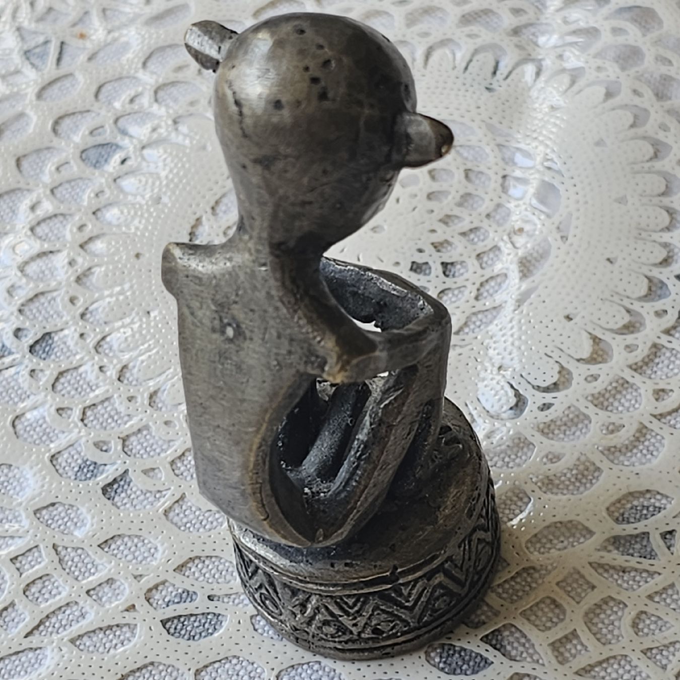 Statuette: „Der Denker“ oder Ahnenfigur interpretiert – Usato da Füllinsdorf venduto da raz_mw2k 4